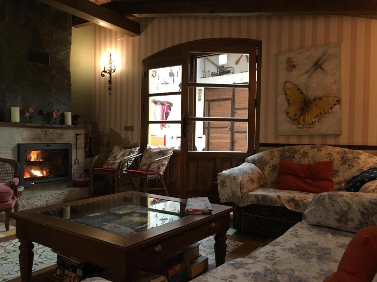 Casa Rural El Salidero Fuentiduena エクステリア 写真